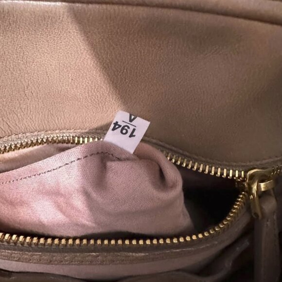 Vintage Sac Miu Miu Authentique – Cuir matelassé - Picture 2 of 4